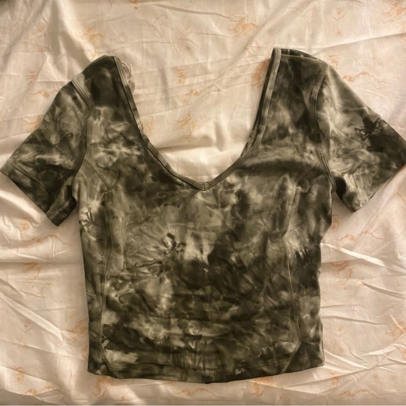 NWOT lulu lemon align tee - Picture 2 of 4